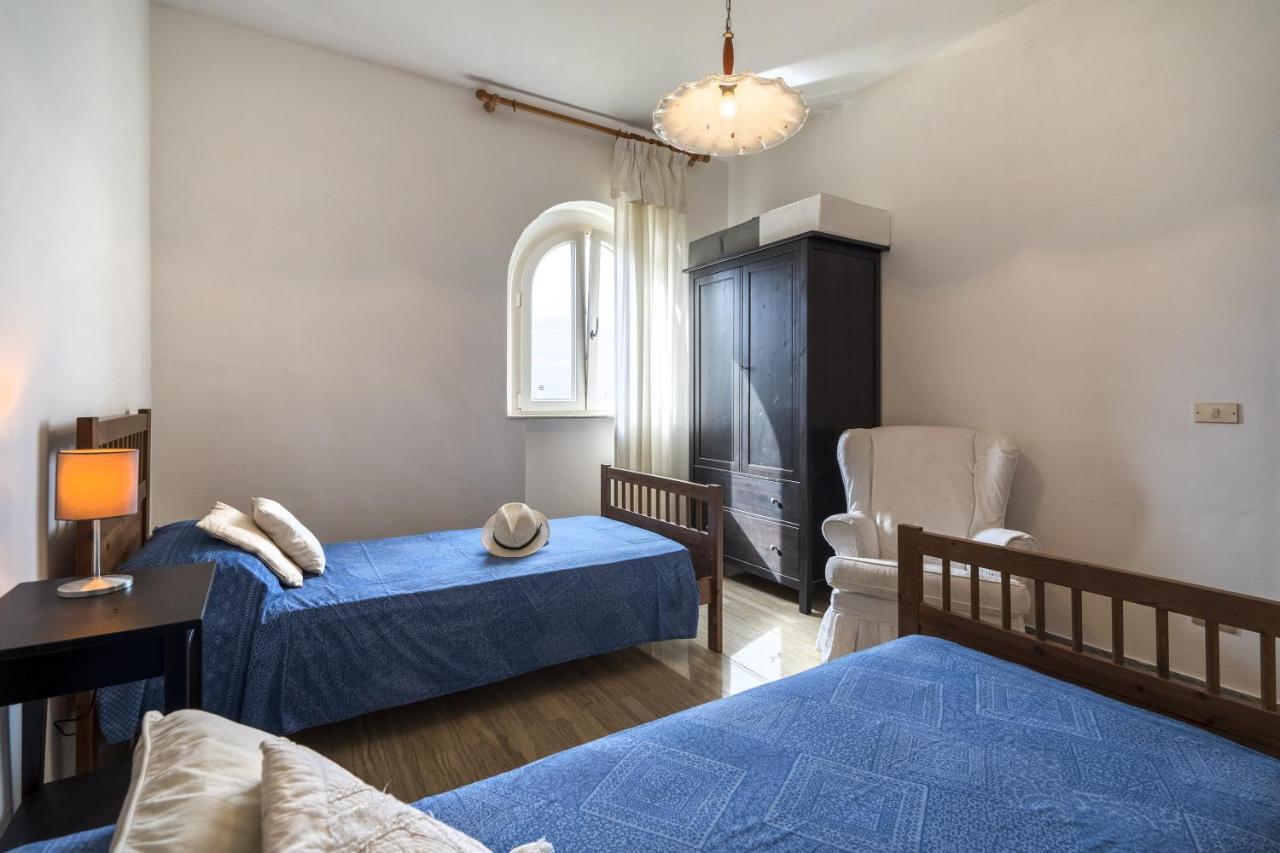 Casa Del Riccio Fronte Mare Villa Mola di Bari Bagian luar foto